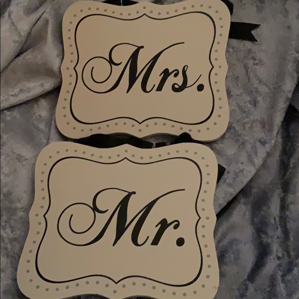 Wedding signs